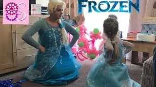 ♥ ДЕНЬ РОЖДЕНИЯ ПРИНЦЕССЫ ЭЛЬЗЫ ФРОЗЕН Открываем подарки Frozen Princess Elsa Birthday Party