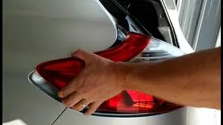Changing the Mégane 3 rear bulbs