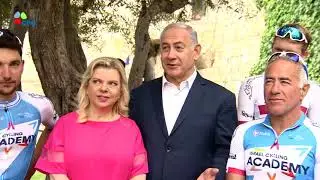 PM Netanyahu and his Wife Sara Meet with Israeli Cycling Academy Team Members