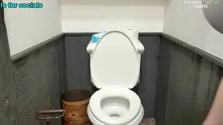 AMOURANTH AND TOILET 