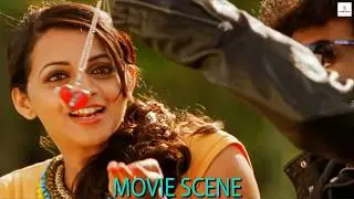 He gifted the girl a locket. Upendra & Bhavana Comedy Scene | Kannada Movie Scene