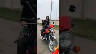 девчонка про ИЖ Юпитер