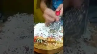 MARTABAK TAPI TOPING PIZZA ⁉️ GIMANA TUH....