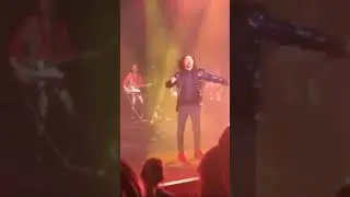 Di Leva sings Bowie’s Heroes Live! #happiness #pop #bowie