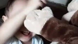 LUCU!BIMA LAGI KEROYOKAN SAMA MONYET TATJANA LARI