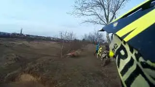 Jízda po extrémní motocross trati na Pionýru!