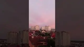 Розовый вечер. Стоит посмотреть.
