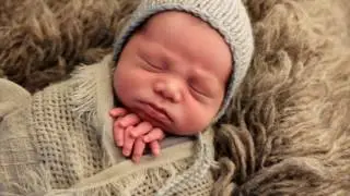 Grayson Scott | Pink Owl Studios | Newborn Film