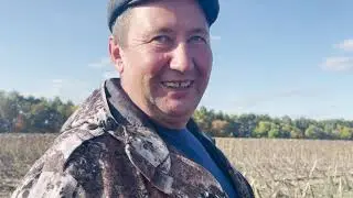Комбайн Гомсельмаш GS12 A1 Pro  и жатка ГЗЛиН ЖБП-8,4 на полях Жирновского района
