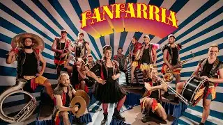 Amparanoia + Artistas del Gremio - FANFARRIA 🎪 (Videoclip Oficial)