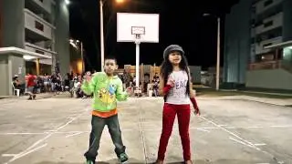 (Official Video) Kari Way & Baby Jan - Regalame una sonrisa.