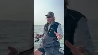 Mid summer walleyes in ND - how to provoke a strike when using a spinner bait #walleyefishing #ND