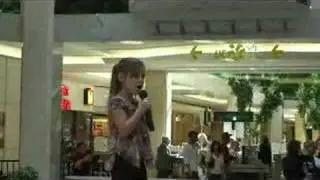 The Prayer - Mall - HD - Sung by an Angel