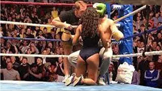 "WTF" Moments In MMA and Boxing