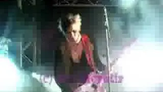 Naive 2 Amphi