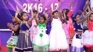 AADYASHA,SHRIYANSHI & GROUP  Dancing in School Function 2016