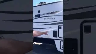 Palomino backpacker truck camper ￼￼