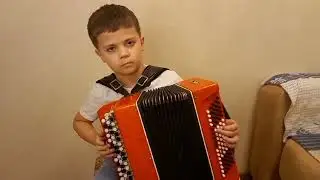 "Этюд" на баяне.