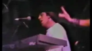 Faith No More - We Care Alot (Sacramento Sept 1989)