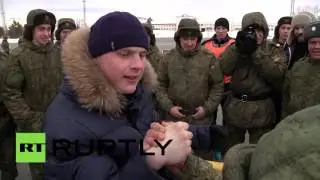 #Силач Эльбрус Нигматуллин провел открытую тренировку для #солдат