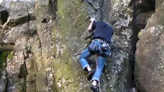 climbing Loudoun hill Lunge E3 6a