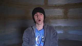 Man Sings Halo Theme Song in a 350t Silo