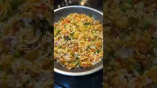 Poha ❤️ One of my favorite Indian breakfast dishes! #poha #recipes #indianbreakfast #recipe