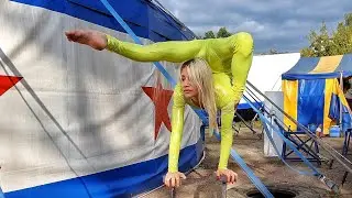 Rehearsal before the performance. Circus life. Handstand contortion.