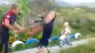 алкаш, лопата и женщина Прикол