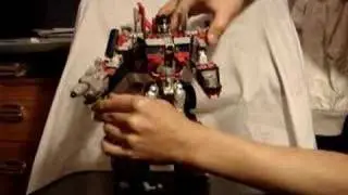 Leader Prime transforms truck to robot Part 4