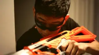 Nerf War Secret Agent  - The Smugglers