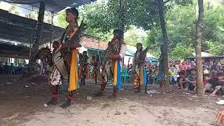 Tarian kuda lumping in puring