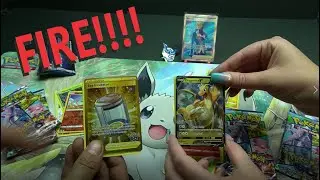 Pokémon Go Team Mystic Collection Box OPENING