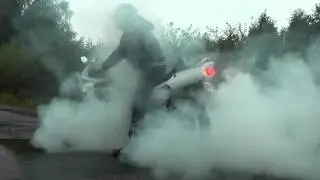 HONDA NSR 125 Burnout 720p HD!