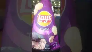 LAY'S TRUFFLE CHIPS #food #lays  #layschips #truffle #chips #shorts #short #shortvideo #musttry #yum