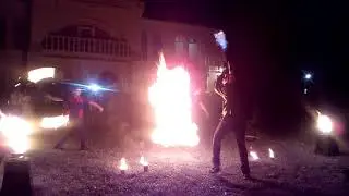 Вот так выглядит выступление с заднего ракурса
