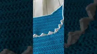 Летний женский топ крючком. Ссылка на описание под видео