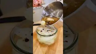 If you have or want to use kohlrabi, here’s a quick pickle recipe that’s super delicious! 