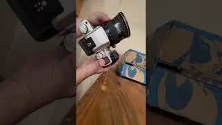 Canon Eos 55 + lens Tokina 20-35mm