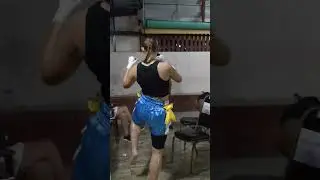 Ilona Faria backstage pre-fight in Thailand #muaythai