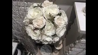 Топиарий из роз на длинной ножке для декора