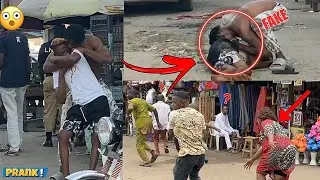 FAKE VAMPIRE PRANK IN THE HOOD ~ FUNNY REACTIONS ( ZOMBIE EDITION )