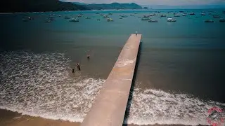 Drone filma a Praia do Perequê no Guarujá SP