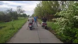 Мотоцикл Минск рвёт всех!!!?