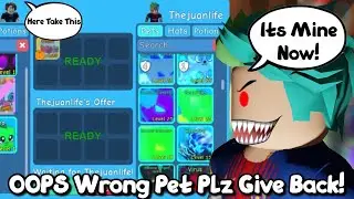Roblox Bgs scammer social experiment😱*giving people RARE pets by accident😢* (Bubble Gum Simulator)
