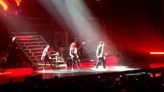 Give It To You, NKOTB Live, Tulsa 2009