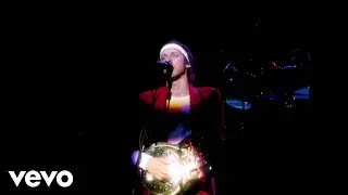 Dire Straits - Romeo & Juliet (Live At The Hammersmith Odeon, London, UK / July 1983)