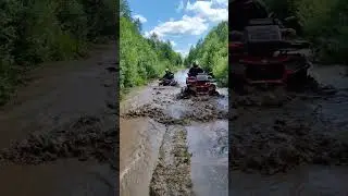 лёгкий драг через лужу) #квадроцикл #offroad
