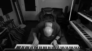 Improvising With The Spitfire LABS Soft Piano