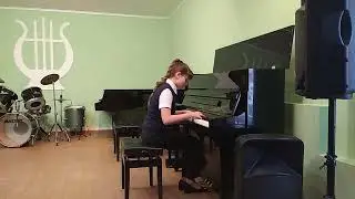 Мельничук Лаурита, 11 лет,Н.Жубинская"Раздумье"В.Коровицын"Прогулка"